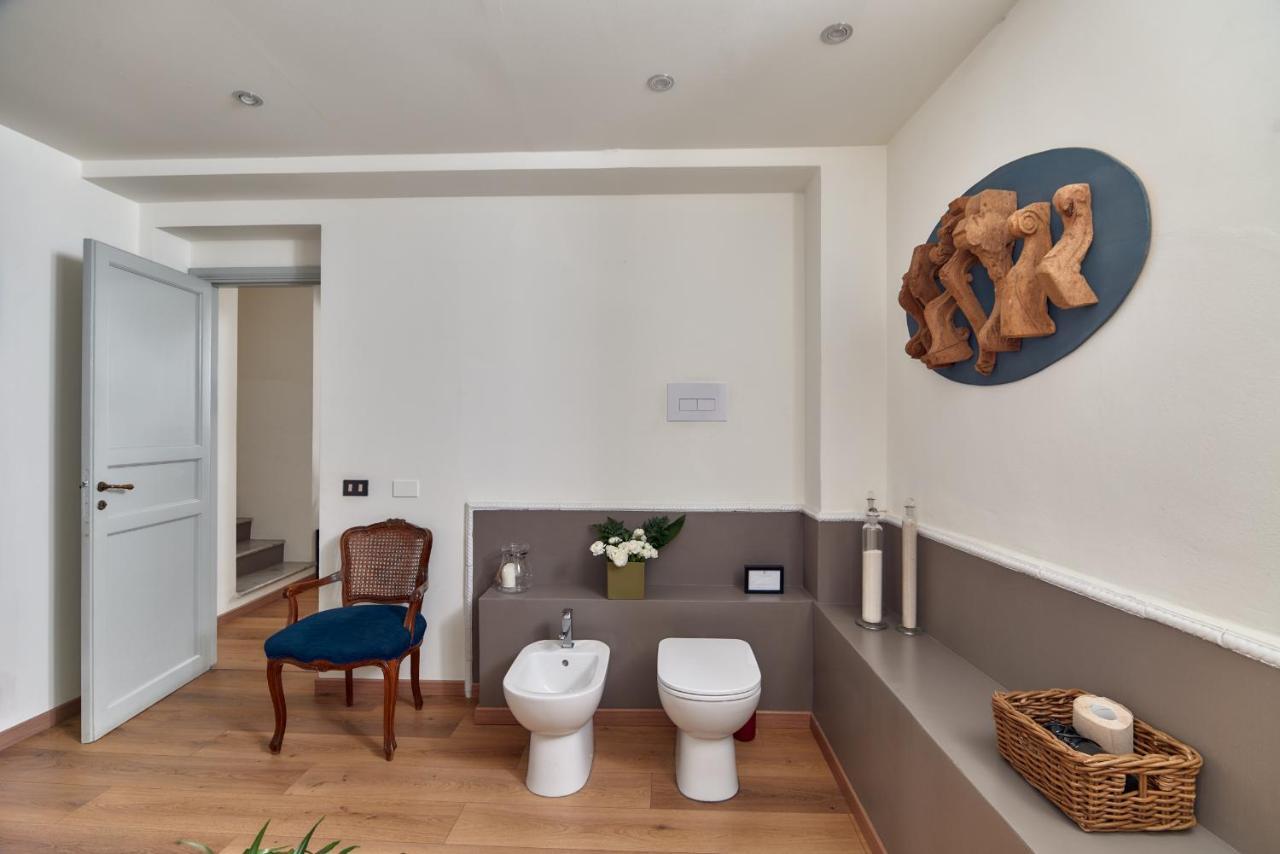 L' Hotellerie Easy Suites Палермо Екстериор снимка