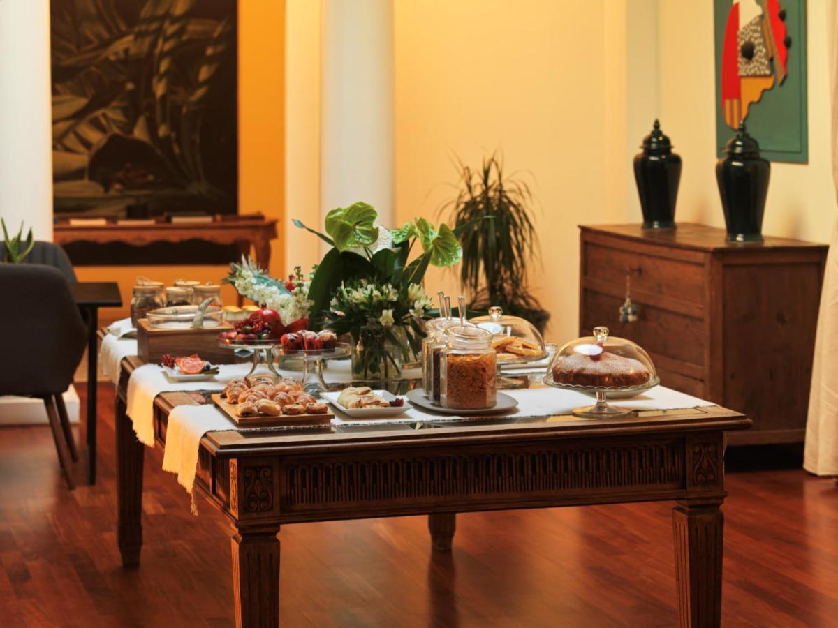 L' Hotellerie Easy Suites Палермо Екстериор снимка