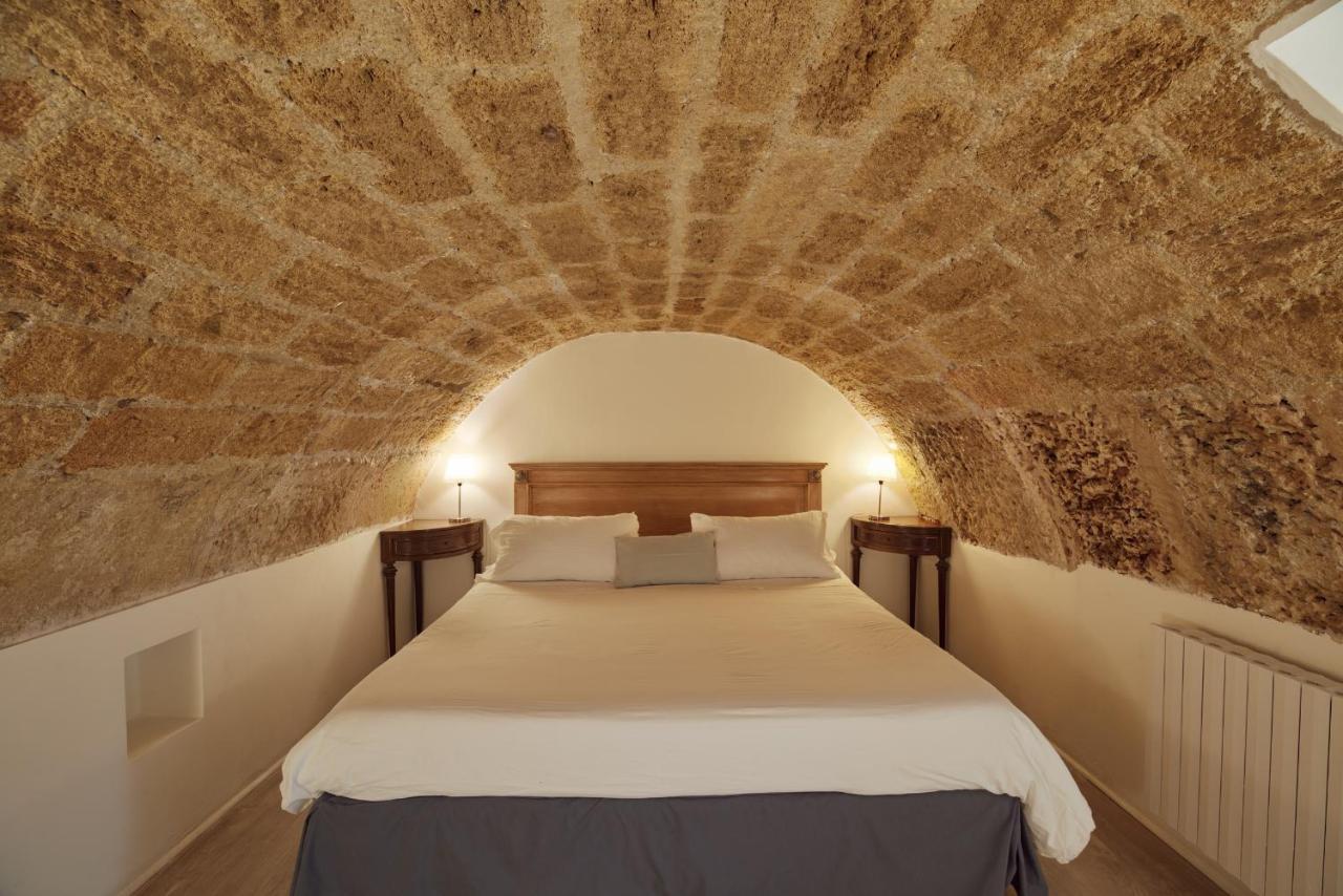 L' Hotellerie Easy Suites Палермо Екстериор снимка
