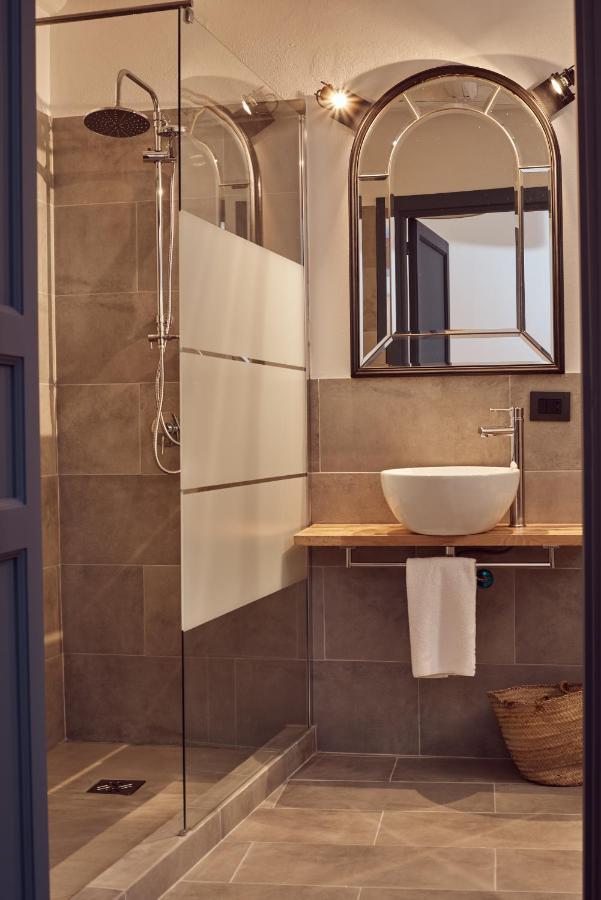 L' Hotellerie Easy Suites Палермо Екстериор снимка